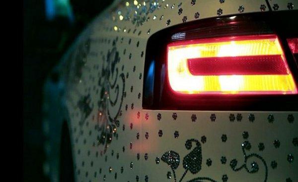 http://www.aljalawi.net/wp-content/uploads/2011/06/audi_anz.jpg