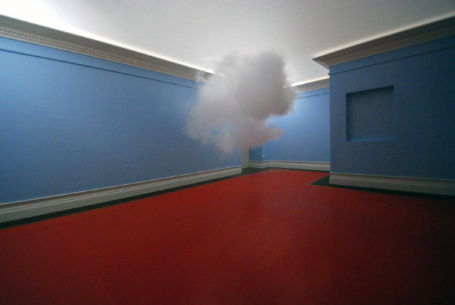 http://www.aljalawi.net/wp-content/uploads/2012/03/indoor-clouds-3.jpg