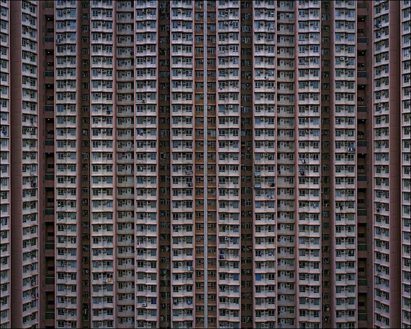 العمارات والشقق السكنية في هونغ كونغ .. صور حقيقية !!